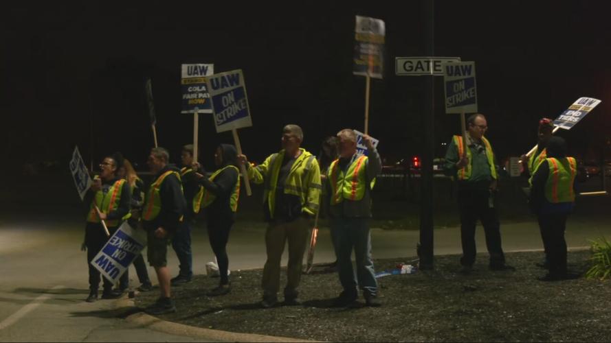 Kentucky Truck Plant UAW strike 10-11-23
