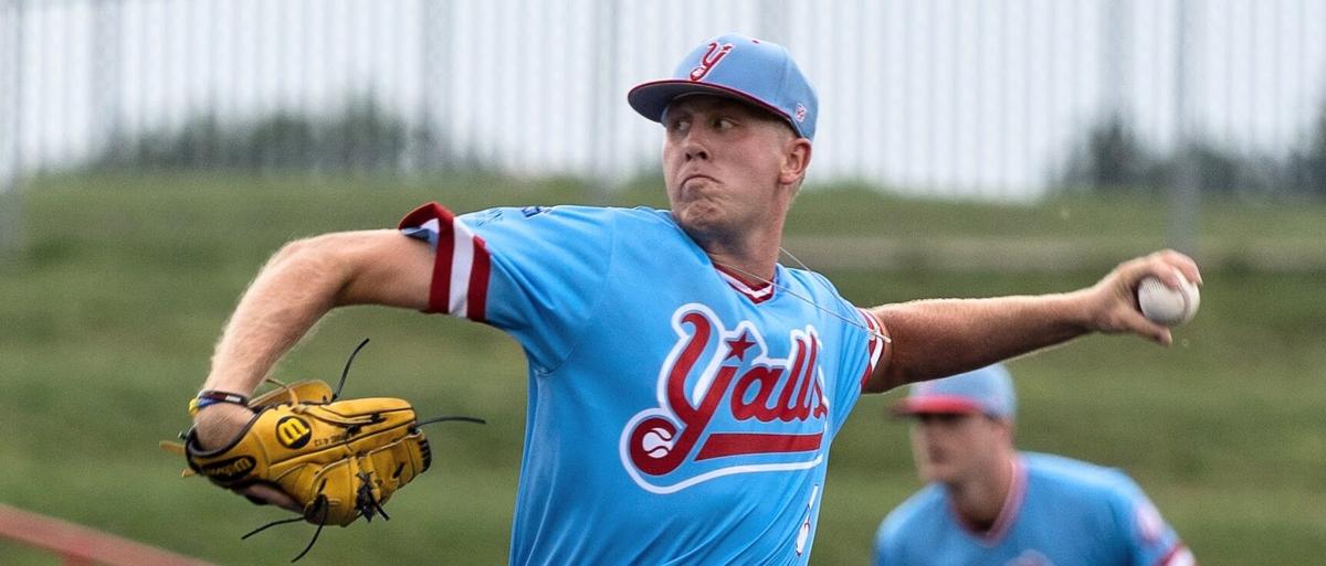 Lewis Former U Of L Pitcher Nick Bennett Finds A Temporary Baseball Home During Shutdown Sports Wdrb Com