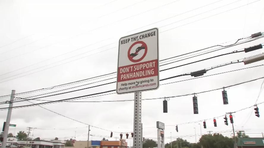 Elizabethtown Police post signs warning against giving to panhandlers
