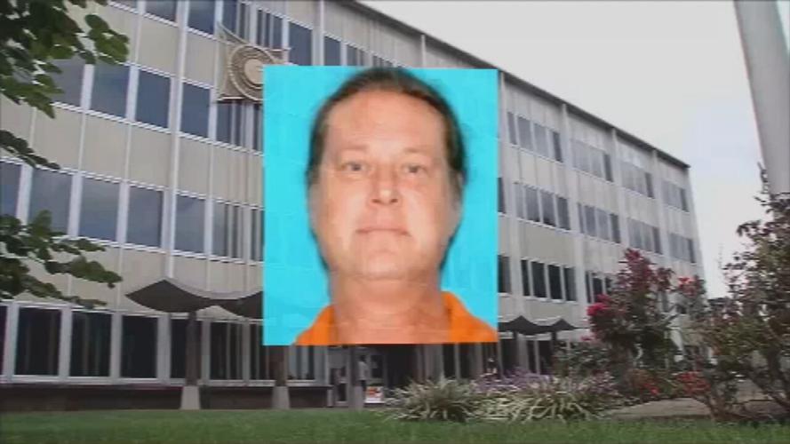 Judson Hoover Mug over Floyd County Courthouse