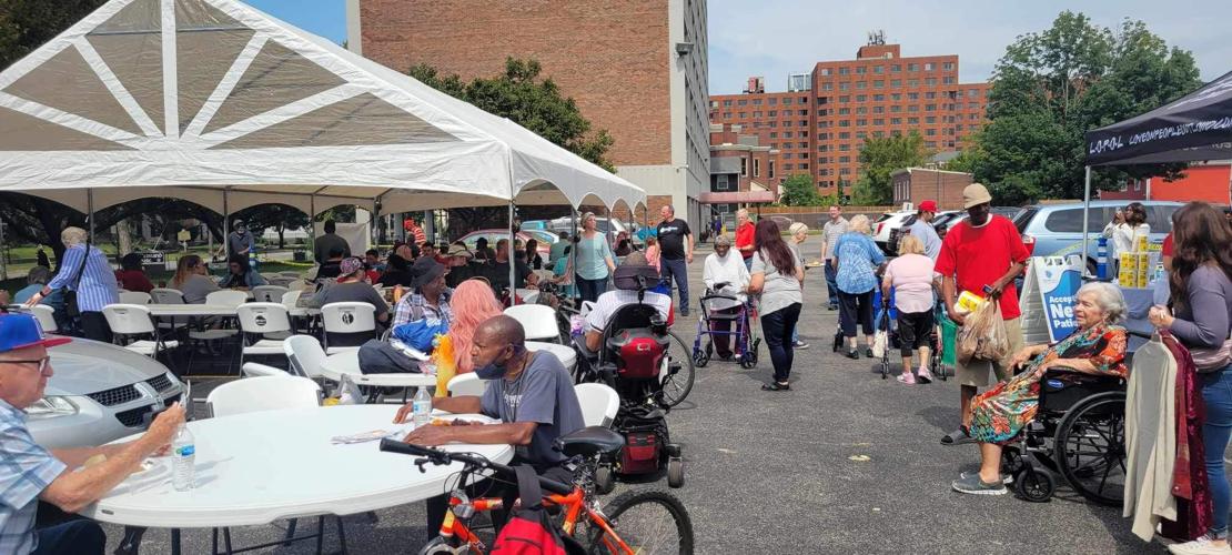 His Blessings Box crowd