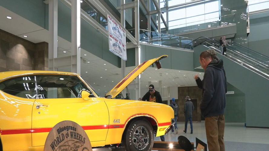WORLD OF WHEELS CUSTOM CAR SHOW