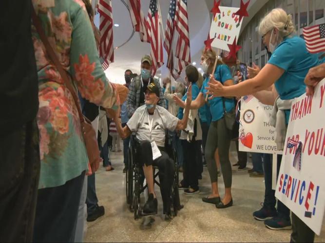 Honor Flight Bluegrass veterans return 10-20-21 (6).jpeg