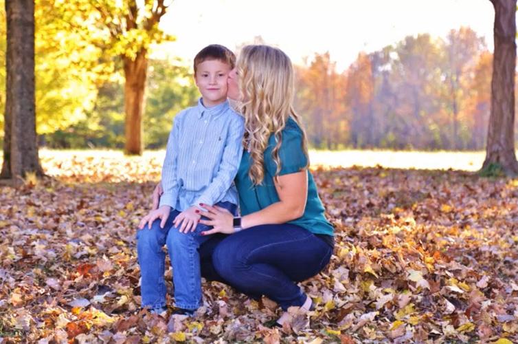 MENGEDOHT FUNERAL- PIC WITH SON.jpg