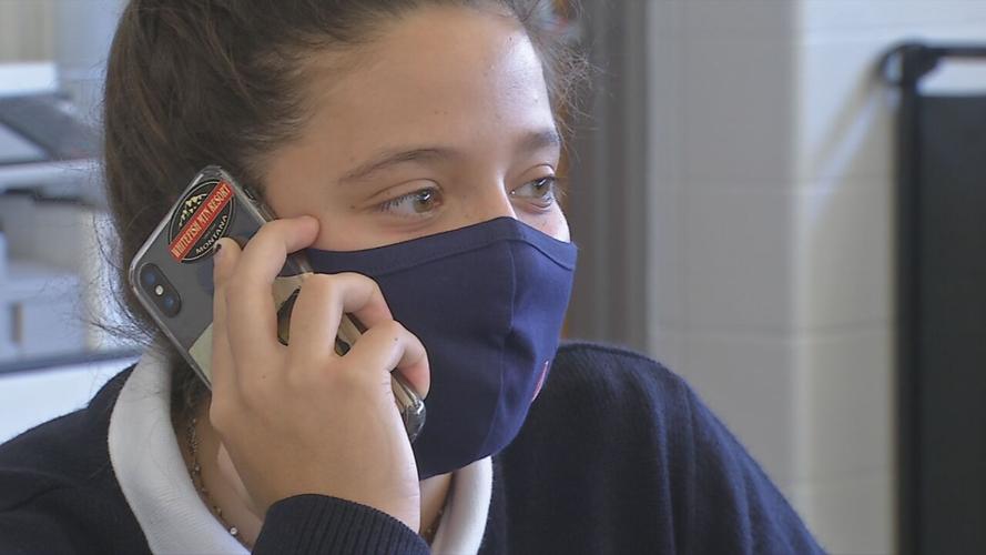 teens help with covid appointments 1