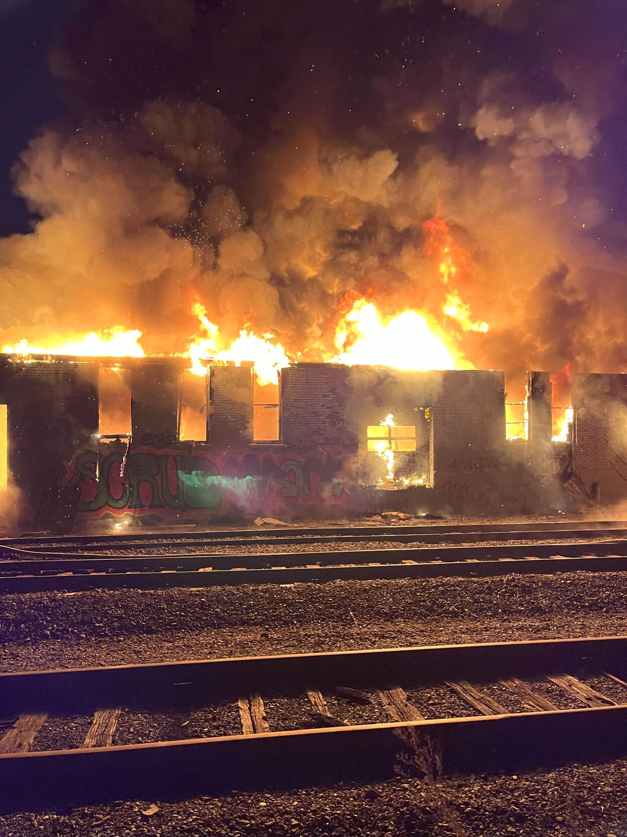 FIRE - 16TH AND NORTHWESTERN PKWY - UNDER 64 - 12-27-2023 4.jpg