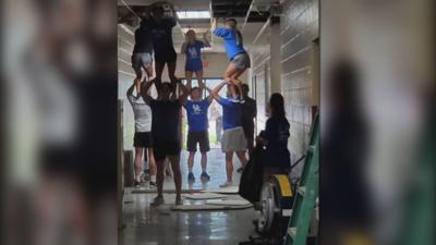 UK Cheerleaders Helping in Eastern Kentucky
