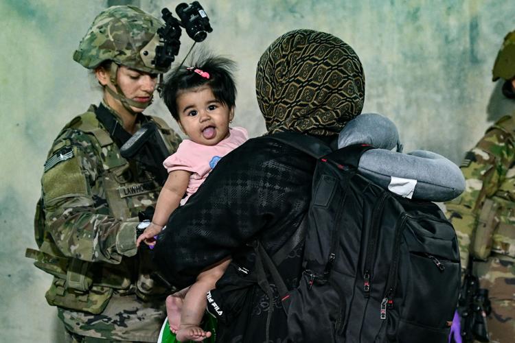 AFGHANISTAN - EVACUEES - DVIDS 3