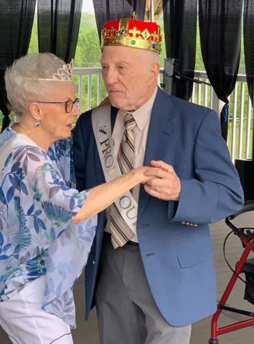 First responders take residents of Fort Wayne assisted living home to 'Senior Prom Night'
