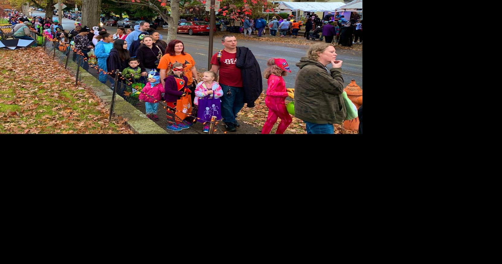 Halloween, trickortreating returns in fullforce to Hillcrest Avenue
