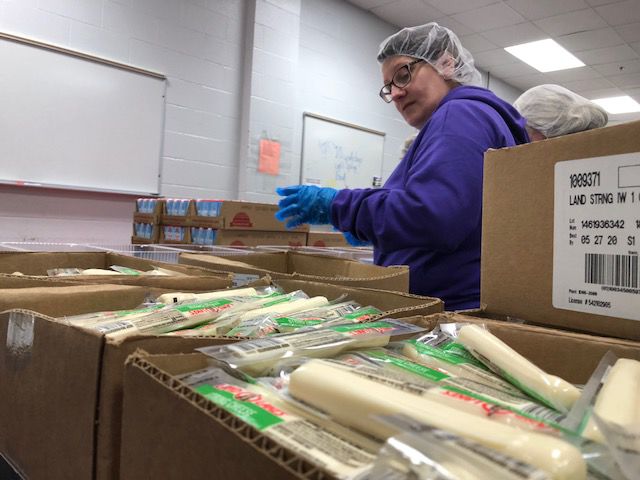 JCPS NUTRITION SERVICE - CAFETERIA - FOOD - 3-12-2020 3 .jpg