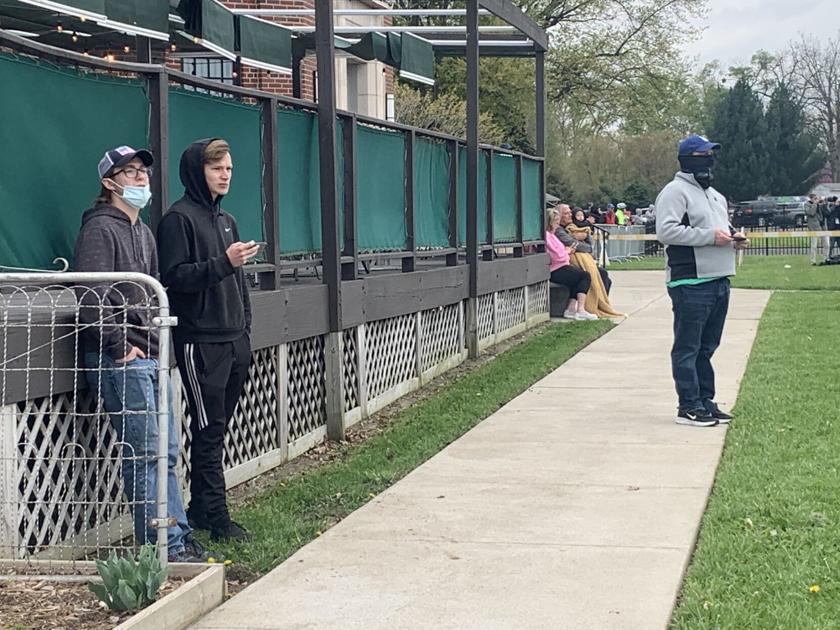 Spectators watch the 2021 Thunder Over Louisville air show ...