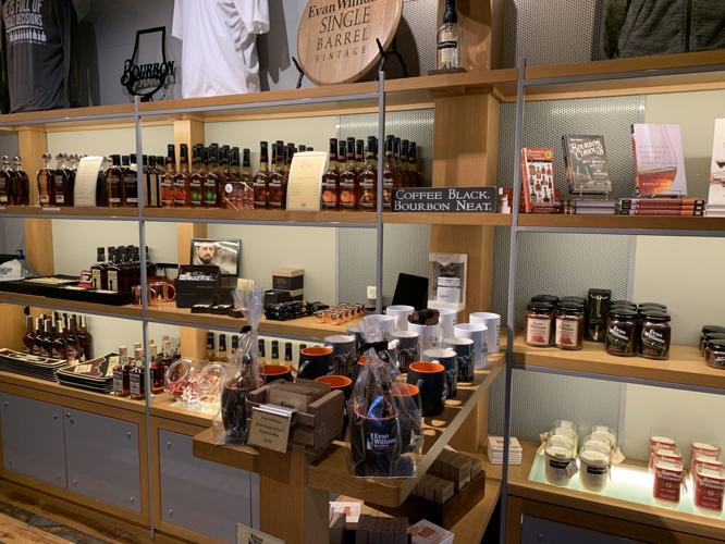 EVAN WILLIAMS EXPERIENCE - LOUISVILLE  2-25-2021  (5).JPG