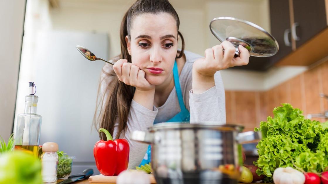 Cooking fatigue' affecting most Americans during pandemic, study claims | National | wdrb.com