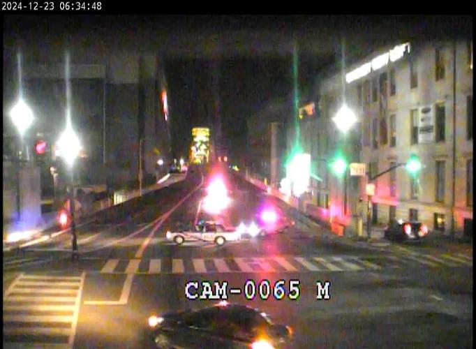 2ND STREET BRIDGE CRASH 12-23-2024.jpg