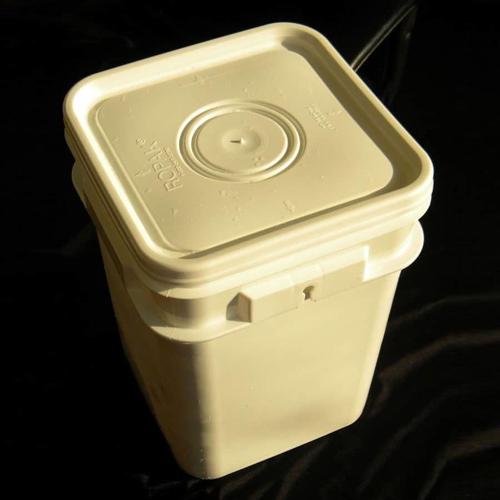 Almark egg pail