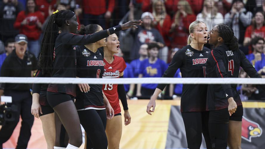 Louisville volleyball Final Four-38.jpg