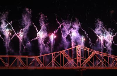 Firework show begins in Louisville.JPG