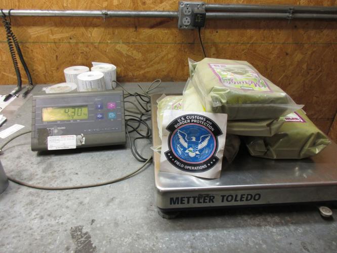 CUSTOMS SEIZURE Cocaine.JPG