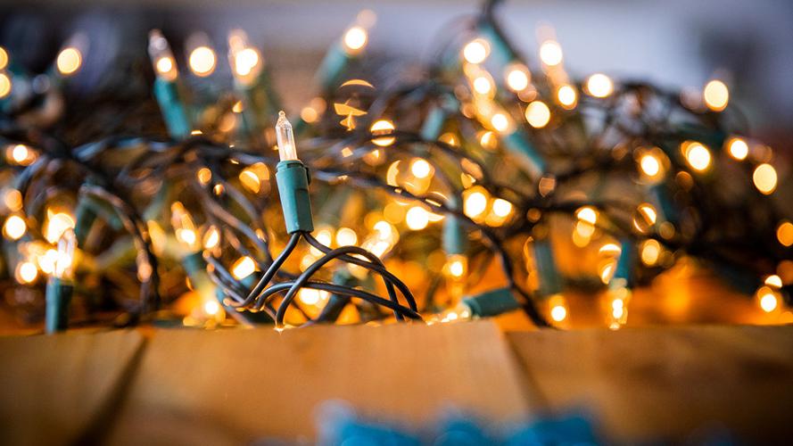 Wide_Christmas Lights - decorations - generic file
