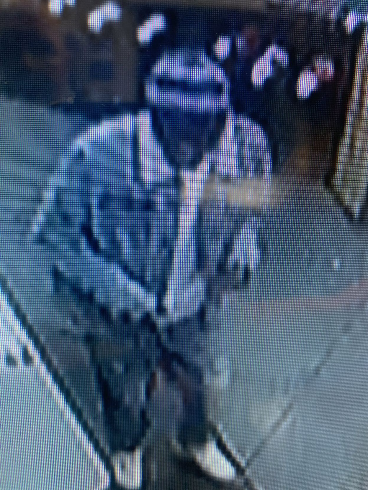 Oldham gas station robbery suspect 2.jpg