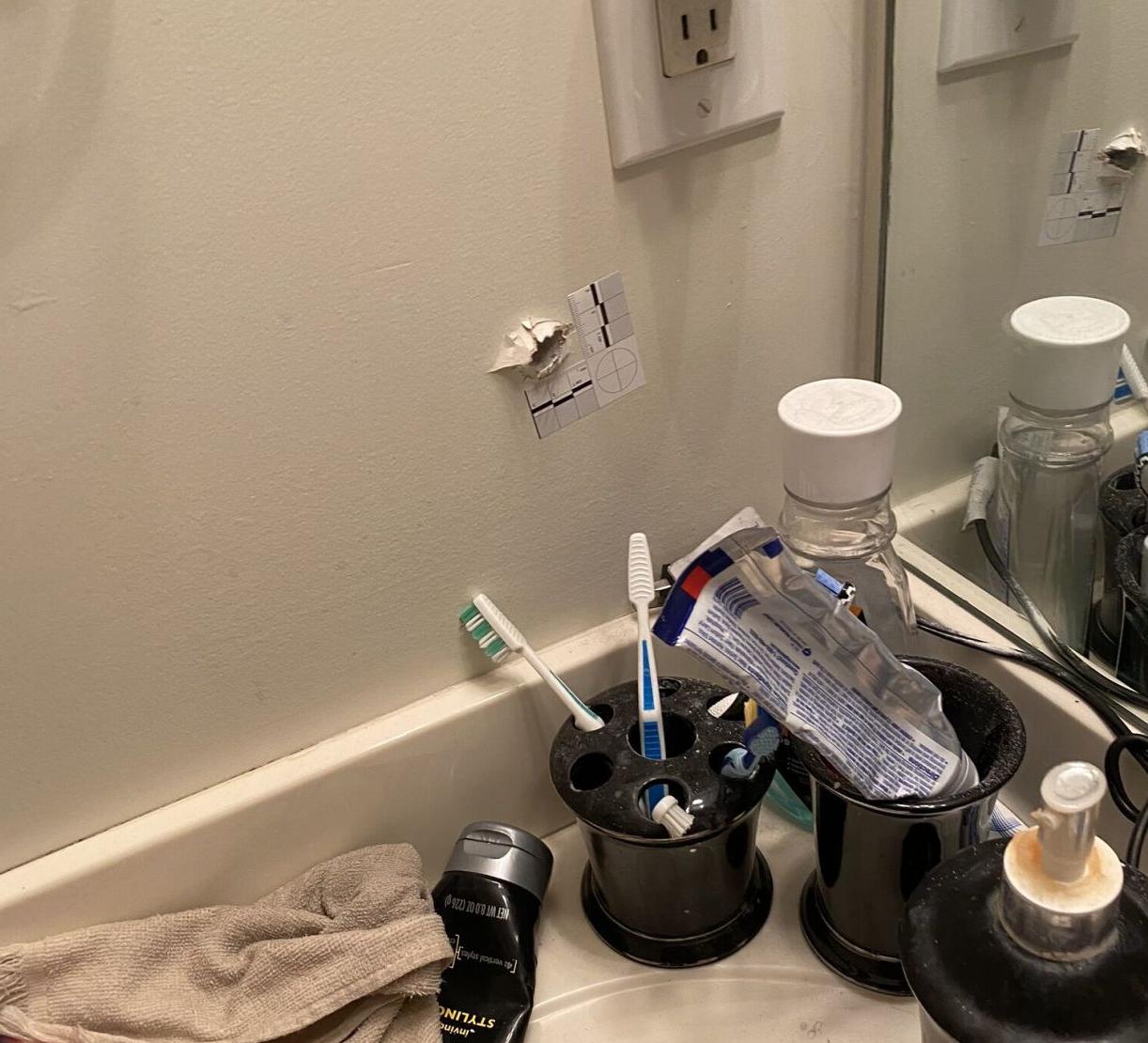 Breonna Taylor apartment scene