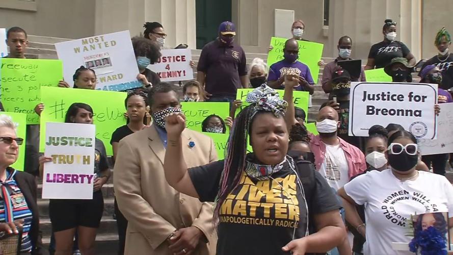 BREONNA TAYLOR RALLY  - DOWNTOWN LOUISVILLE - 5-26-2020 2 (1).jpg