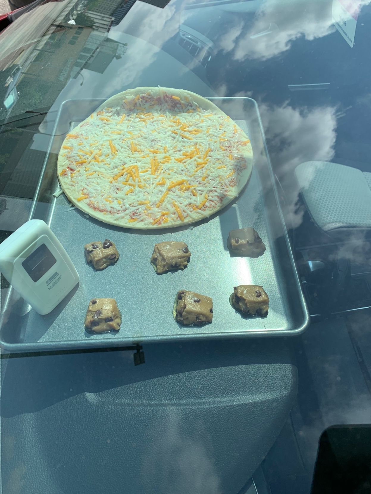 HOT CAR - COOKIES AND PIZZA - 1130 A 114 DEGREES - 7-19-19 .jpg