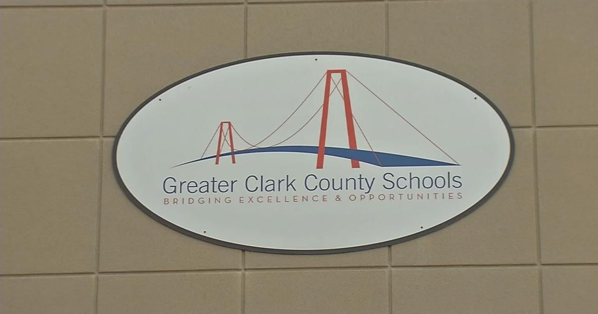 Greater Clark County Schools hopes to avoid second spike of COVID-19 by reducing in-person learning | News from WDRB | wdrb.com greater-clark-county-schools-hopes-to-avoid-second-spike-of-covid-19-by-reducing-in-person-learning-news-from-wdrb-wdrb-com