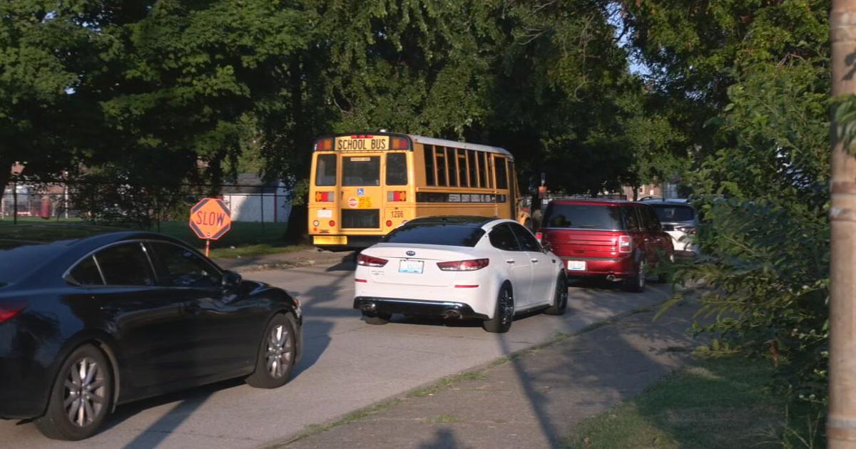 JCPS leaders exploring traffic pattern changes at schools with long car ...