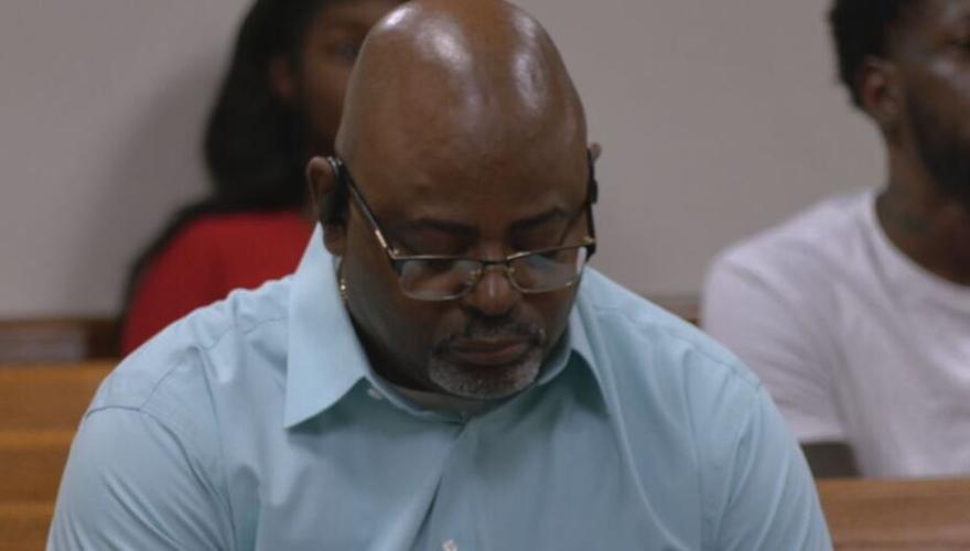 Stanley Wayne Hollingsworth  LOOKING DOWN.JPG