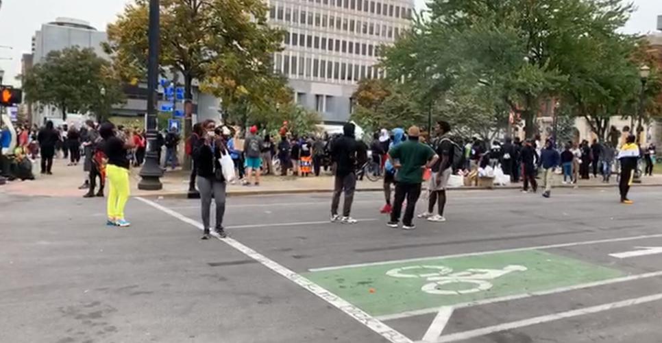 DOWNTOWN LOUISVILLE-PROTESTERS-JEFFERSON SQUARE PARK-9-23-20-13.JPG