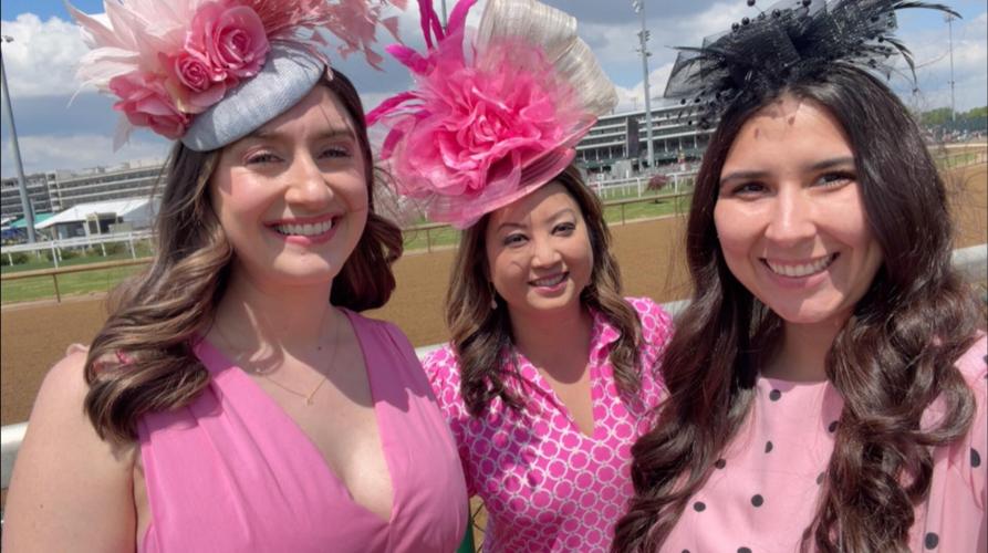 Hayden, Val and Cassie at Oaks 152