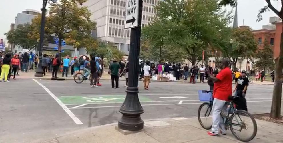 DOWNTOWN LOUISVILLE-PROTESTERS-JEFFERSON SQUARE PARK-9-23-20-12.JPG