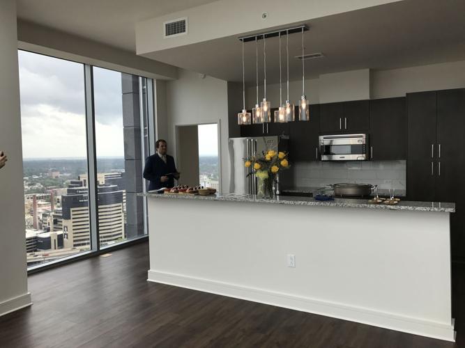 OMNI HOTEL PENTHOUSE (16).JPG