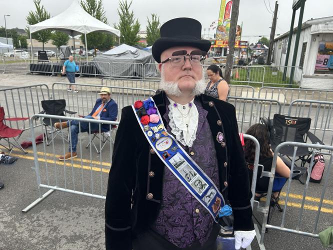 DERBY DAY - INFIELD BEGINS 5-4-2024 (2).jpg