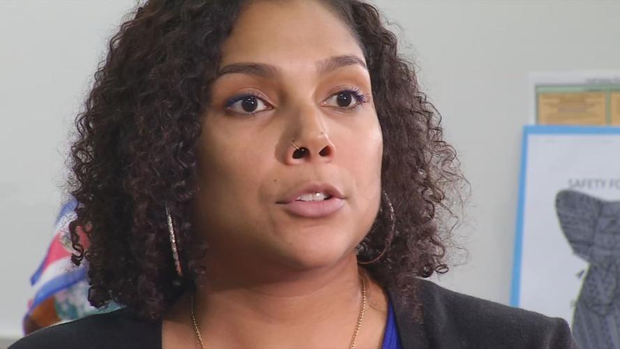 TEACHER TAKING KIDS TO DC 5pPKG.transfer_frame_2101 Duenas.jpg