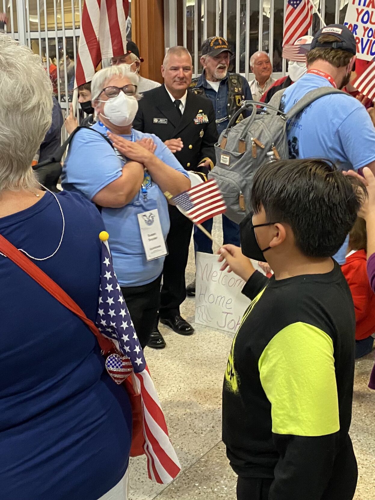 Honor Flight returns 10-20-21.jfif