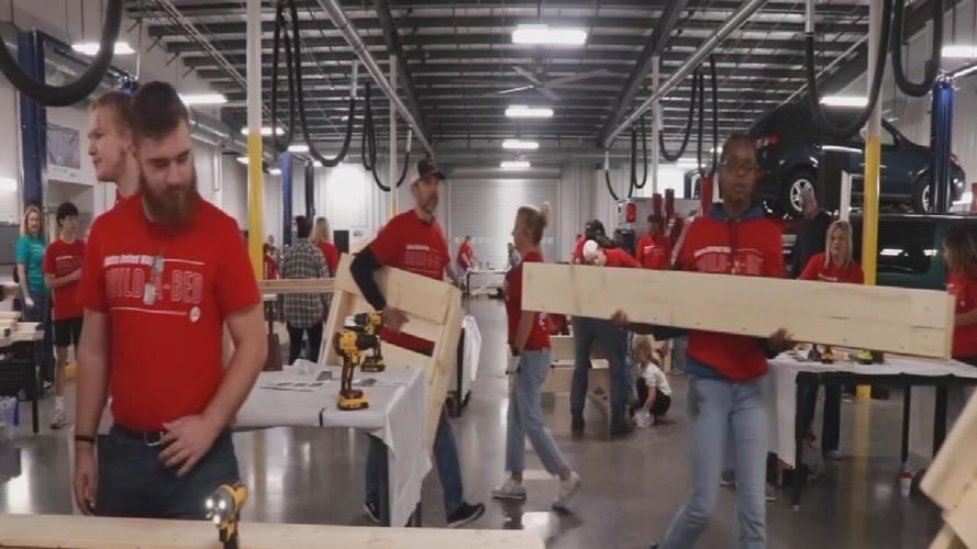 METRO UNITED BUILD A BED