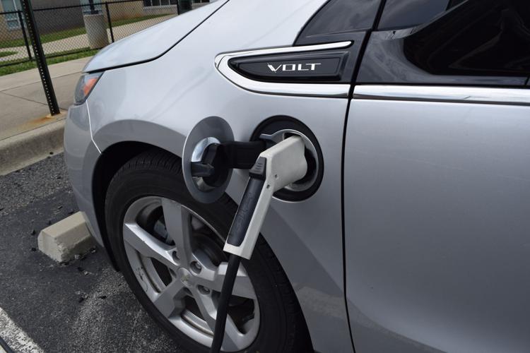 electric vehicles (8).JPG