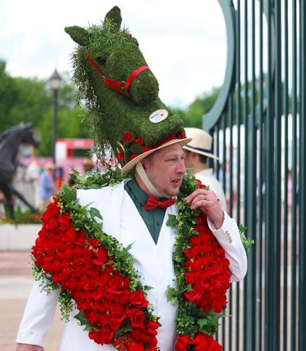 Derby roses hat at Churchill Downs.JPG