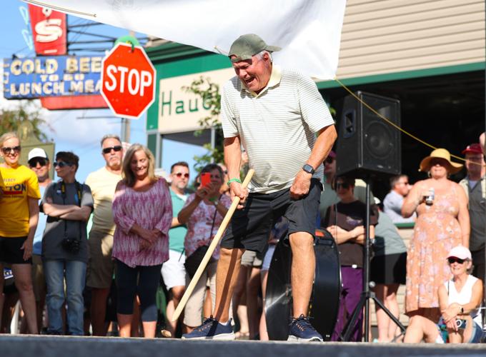 Man attempts to hit Dainty.JPG