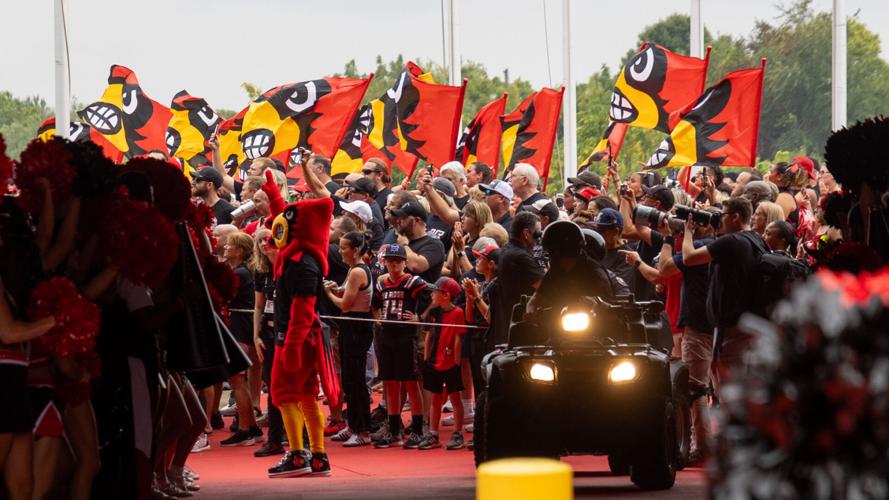 UofL Card March before Murray State 9-7-23