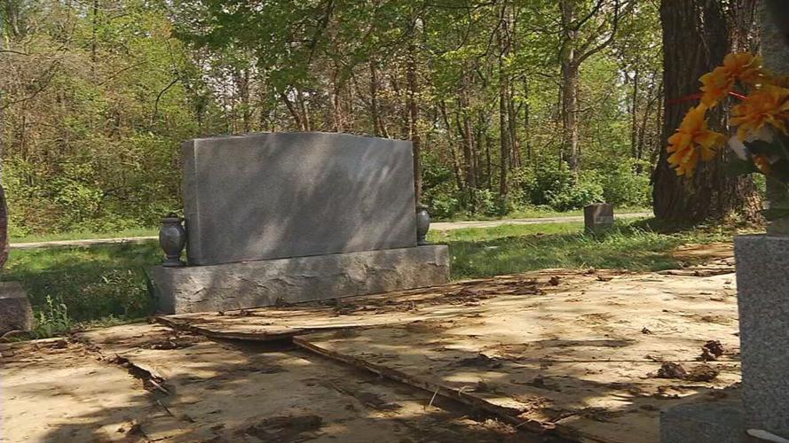 mount holly cemetery