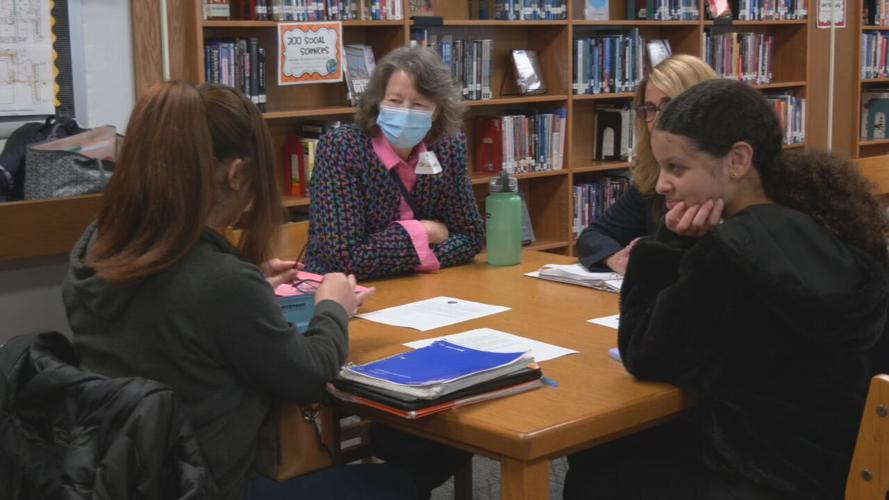 Federal judges speak to JCPS students at Central High School 1-31-24