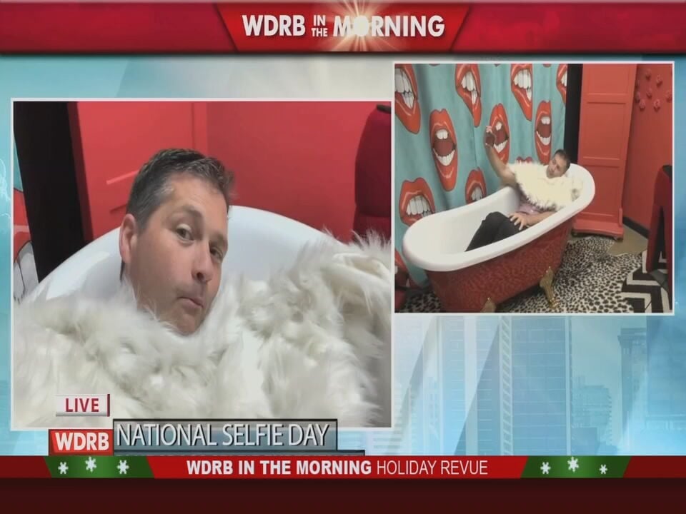 WDRB IN THE MORNING HOLIDAY REVUE (9).jpeg