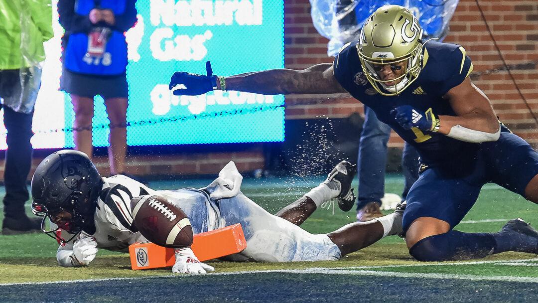 Crawford Giveaway Louisville Fumbles Away An Embarrassing 46 27 Loss At Georgia Tech Sports Wdrb Com