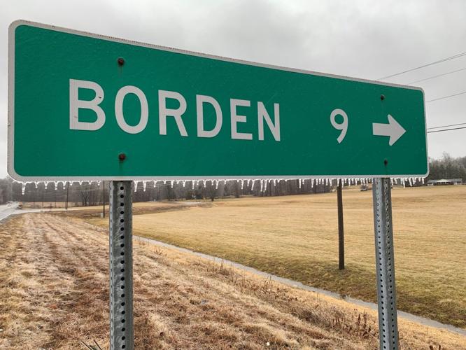 ICE STORM 2-3-2022 - BORDEN INDIANA1.jpg