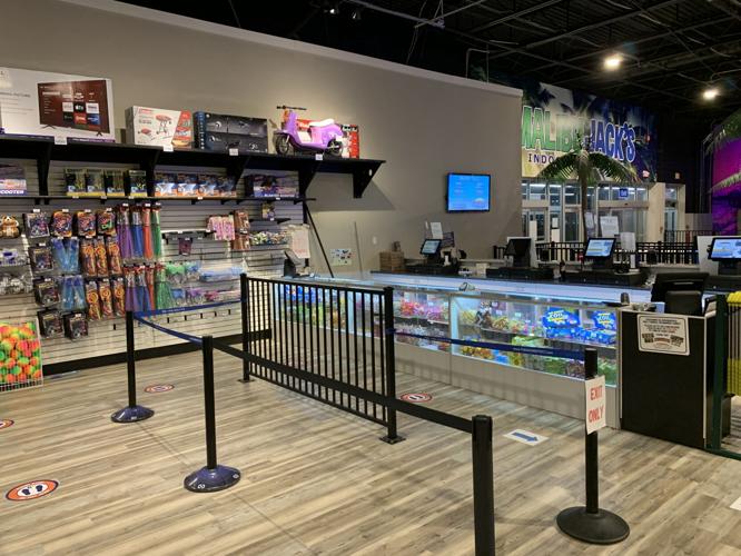 MALIBU JACKS KK (7).JPG