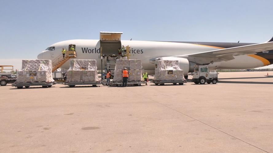 UPS PACKAGES TO POLAND 4-26-22